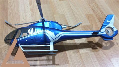 jurassic-world-helicopter-toy,Jurassic World Helicopter Toy Model Options,thqJurassicWorldHelicopterToyModelOptions