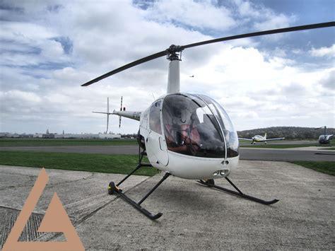best-personal-helicopters,Robinson R22,thqRobinsonR22